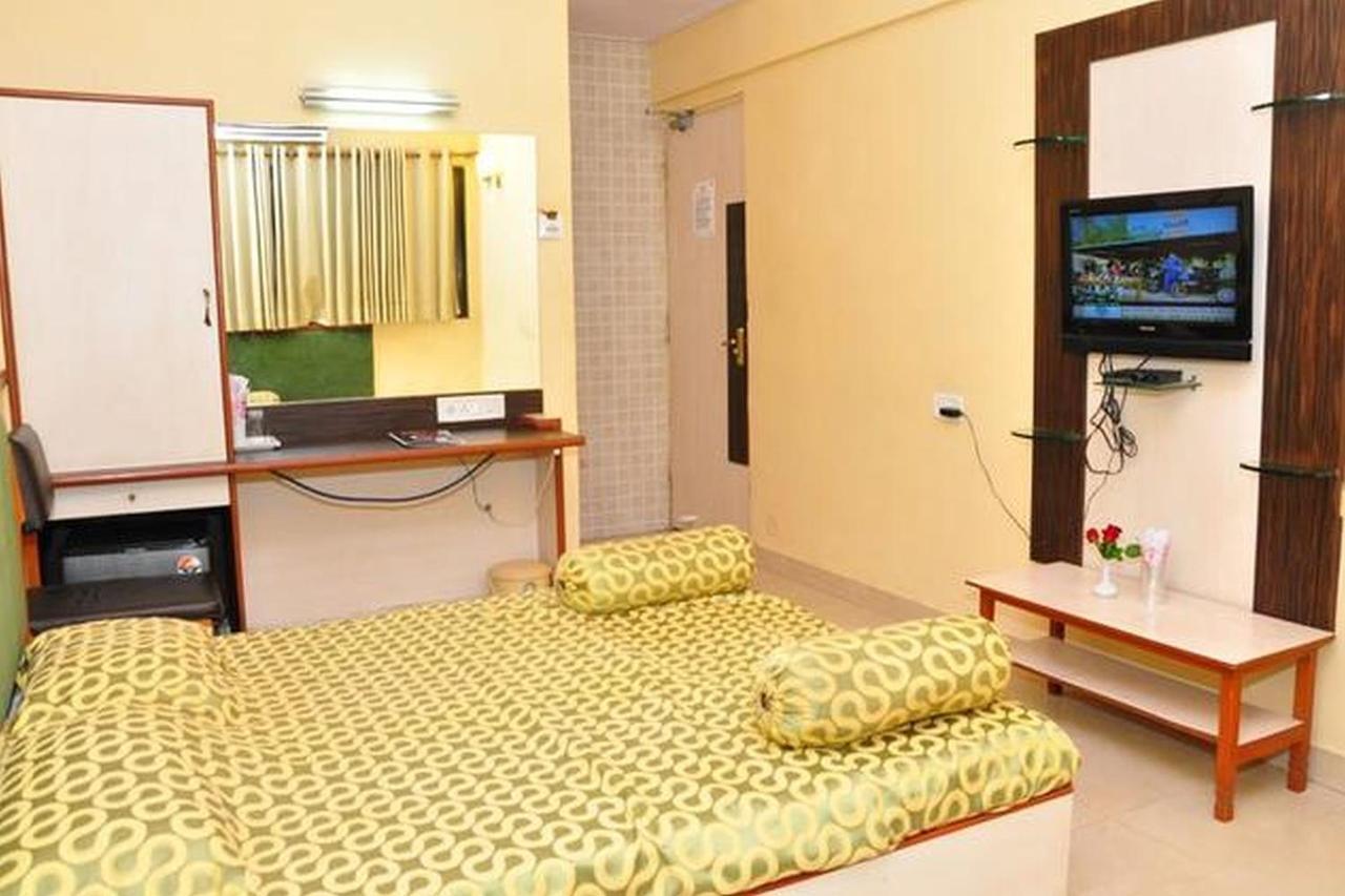 Hotel Siddhartha Bombaim Exterior foto