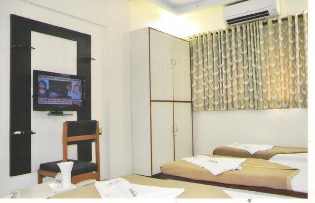 Hotel Siddhartha Bombaim Exterior foto